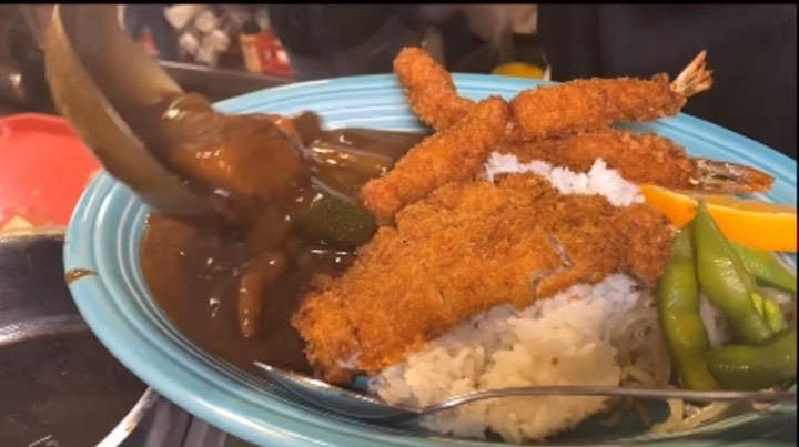 Here’s the scoop 🍛🍛🍛🍛
We will be closed from Sunday, July 4th through Monday, July 12th • Gift certificates available for purchase at Nikkei Traditions 219 Jackson St.• Happy 4th of July!! 🎆🎇 • CURRY up and get your fix • #katsucurry #japanesefood #minatorestaurant #japantownsj