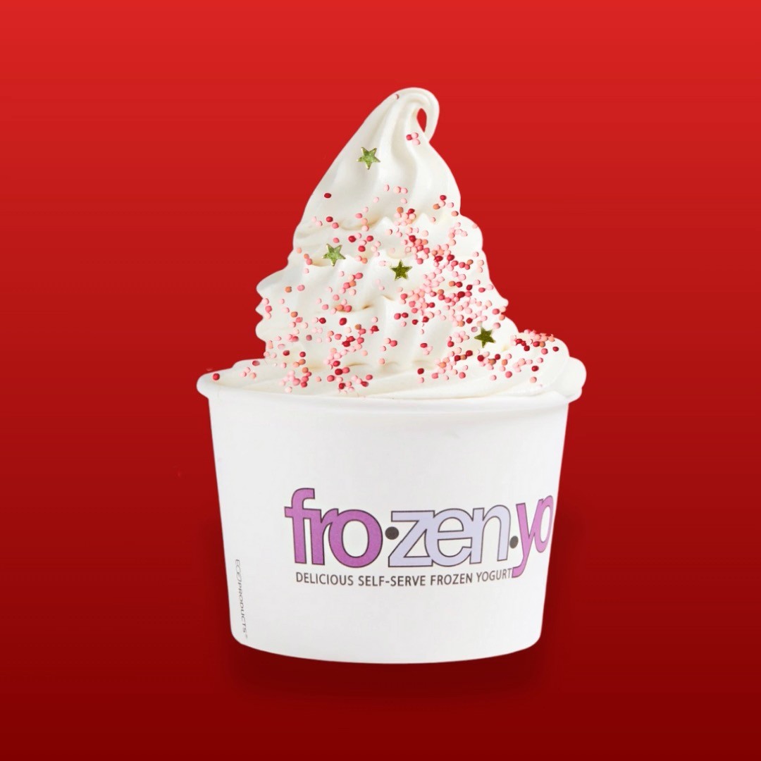 Happy Fourth of July! Here's to life, liberty and the pursuit of happiness (and ice cream).
#dceats #dcfood #dcfoodies #woodleypark #frozenyozoo #novafood #boardwalkfries #washingtondc #curbsidepickup #delivery #ubereats #grubhub #icecream #frozenyo #frozenyogurt #fireworks #independenceday #fourthofjuly
