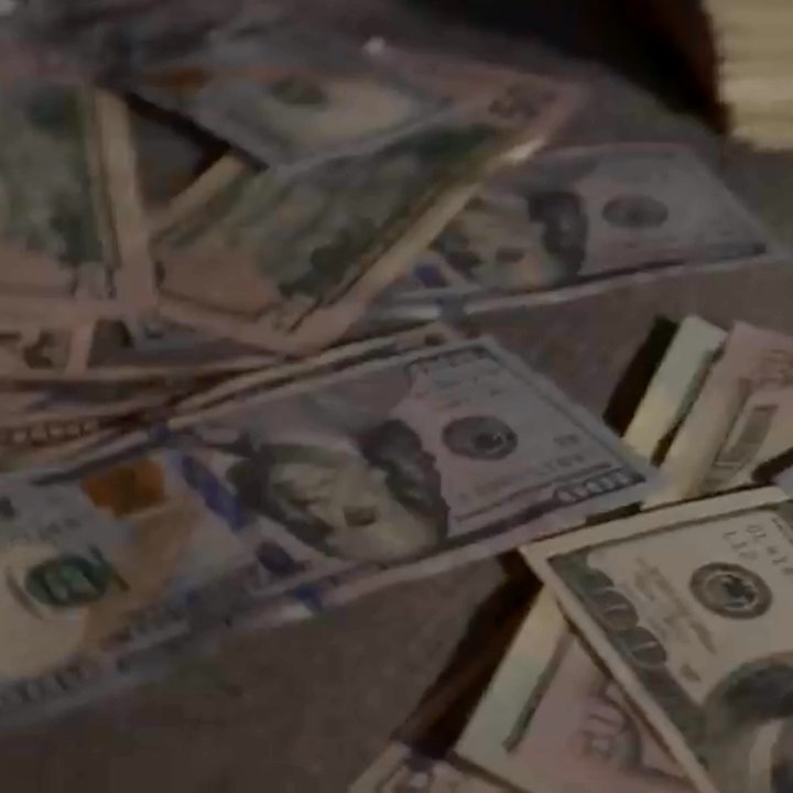 "Despertando Media Noche, Yeah Im Feelin Rawh!"... #Get-ItGurl Ya tu Sabes What i Got!”💥#Get-ItGurl💥 #GetitGurl 💥#Get-ItGurl🚀💥#OFFICIALMUSICVIDEO💥🚀 En Todas Plataformas Digitales & Streaming💥Mi Gente! 💥#Share💥#PlayList💥#Repost💥 Prod by @heavy_cuban @bebesoundz_llc #Get-ItGurl |#NuVisionMusicGroup #TypeOneMusic #HeavyCubanOnTheTrap #BebeSoundzStudios
LAVISION x CARABELA301 - #GET-IT GURL (MUSICVIDEO) Dir. @bebefilmz
STREAM #GET-IT GURL: (Masterlink) - https://untd.io/r/AKXjLufpta2b