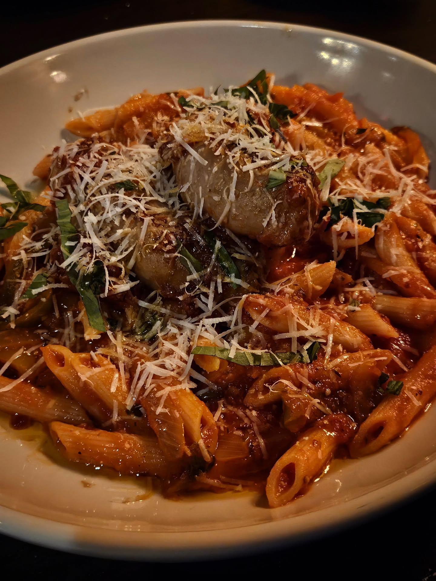 My goto at @vinniesavl is the Sausage, Peppers, and Onions. It's really hard to beat.
#italianfood #neighborhoodeats #eatlocal #italiansausage #Sausage #peppers #greateats #pasta #munchandmeander