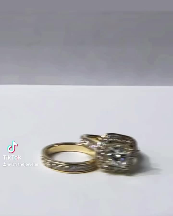 💍Custom Designed Wedding Ring using the customer’s Diamonds. She’s going to LOVE it!!! 😱🤩😍