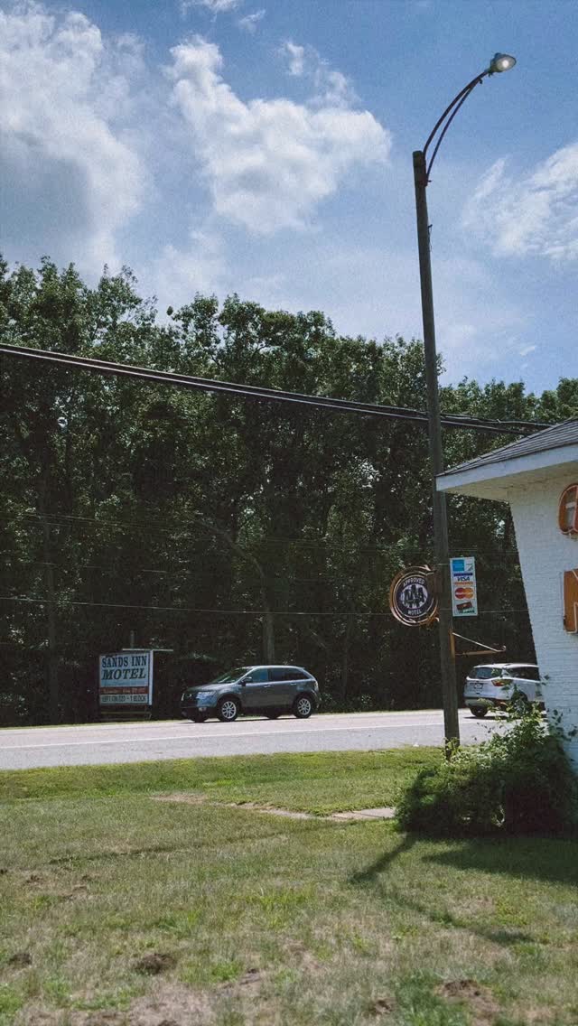 So nice meeting with @alandsallysmotel today! We can hardly wait to get our hands on this iconic roadside motel for the coolest wedding welcome party you ever did see! Thank you Natalie @she_designs_llc for the referral!! 🥹🤍