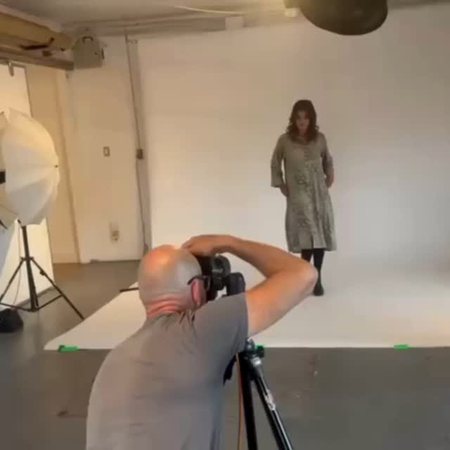 Reposted @makeup.by.molly Behind The Scenes - Alchemy Fashions Catalogue Shoot @alchemyfashions
Model: Anita B. @anitabrown116 @keymodels
Photography: @tobynross
Makeup & Hair: by me @makeup.by.molly
#mua #makeup #behindthescenesphotography #behindthescenes #photoshoot #makeupartist #hair #fashion #beauty #makeupbymolly