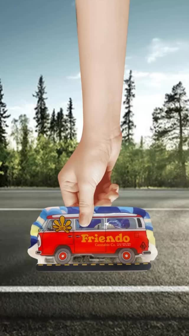 We’re taking a little break from fun to make sure we get flower to our friendos!
Be on the lookout for our new white half oz bags!