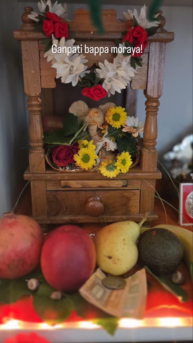 Ganpati Bappa Moraya!