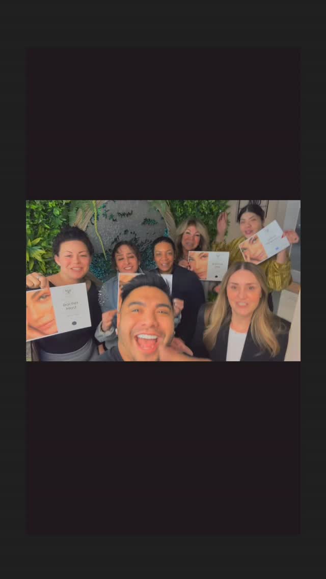 We’ve been traveling the world training technicians who are changing the brow game.
Ready to join the team and elevate your service menu? 👀
📩 DM for class info
💻 online training available
#jellybond #browtransformation #beautytrends2025 #browgoals #browextensions #nextlevelbrows