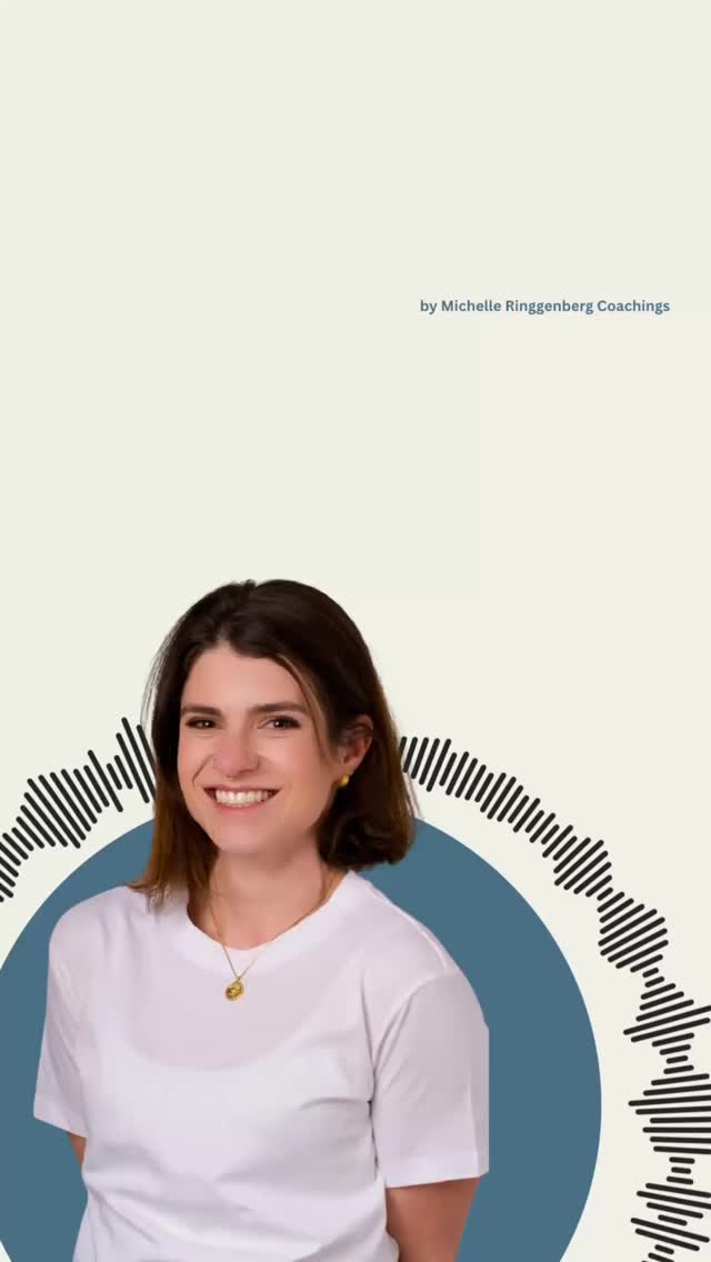 🎙️ Sneak Peek!
Ich hab ein kleines Geheimnis für dich… 🤫
Mein eigener Podcast „Zunehmend–Abnehmend“ geht in Kürze live! 💜
Ein Format für alle Frauen, die genug haben von:
❌ Diäten & Plan-Hopping
❌ Kalorien zählen
❌ Schönheitsidealen, die nur Druck machen
Und die sich stattdessen wünschen:
✔️ Mehr Energie
✔️ Ein echtes Wohlfühlen im Körper
✔️ Freude am Essen & am Leben
👉 Heute bekommst du schon mal einen ersten HÖR-Eindruck: Mein Intro 🎶
Bald gibt’s die ersten Folgen – raw, ehrlich & vollgepackt mit Wissen und Herz.
#comingsoon #podcastlaunch #wohlfühlkörper