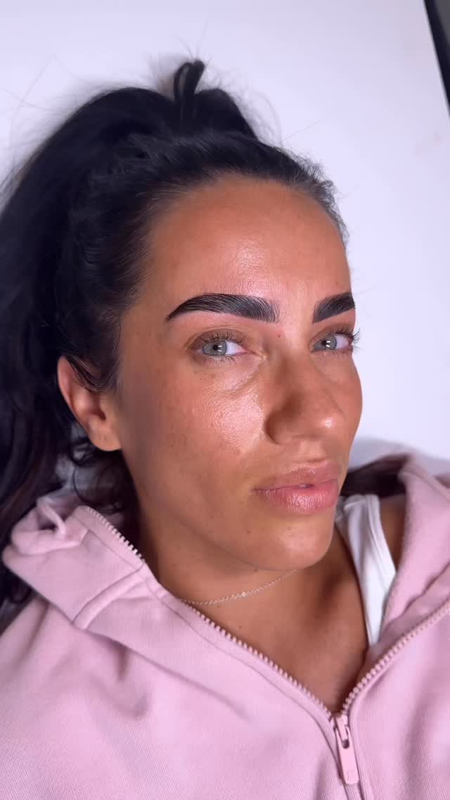 She is the â¨momentâ¨â brow lamination and tint over previous microblading đ
Absolute beauty!
Ready to book? Click the link in my bio
đŤśđź
#fyp #browlamination #seattlebrowlamination #seattlebrows #brows #westseattlebrows #westseattlebeauty #westseattle #westseattlebrowlamination #seattlebeauty #trending #boldbrows #fluffybrows #seattle