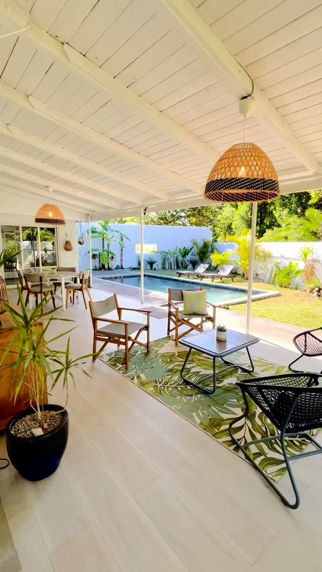 Your Private Tropical Escape 🌴
Discover The Good Villa, our brand new 2 bedroom villa with a private pool & lush garden, just 5 minutes from the beach 🌊
Wake up to birdsong, enjoy breakfast at The Good Café, and dive straight into island vibes ☀️
📍 The Good Life Mauritius – Cap Malheureux, Île Maurice
#TheGoodLifeMauritius #PrivateVilla #TropicalEscape #MauritiusVillas #IslandRetreat #BoutiqueGetaway #BeachHouse #MauritiusLuxury #HiddenGemMauritius #ileMaurice