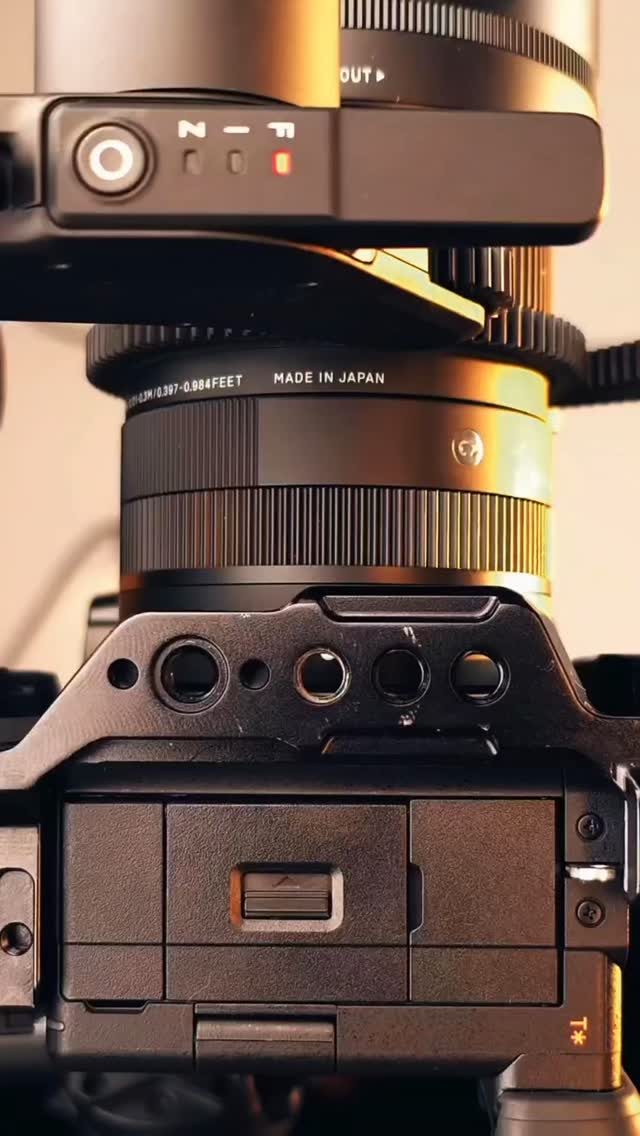 ¡LUCES, CÁMARA, ACCIÓN! 🎬
¡Cuánto disfrutamos participando en el rodaje de La Gran Película del crew Heladom.
Un equipo divertido, unido, comprometido y consciente de que una gran película tiene un propósito compartido: ¡La excelencia!
@vdmarchena siempre feliz de co facilitar contigo. Amamos tanto lo que hacemos, que en cada taller nos reinventamos ¡Gracias por ser parte del guion de mi vida!
¡Gracias! @marianneale y @omarf___ por estar para nosotras y ser estrellas de este crew.
¡Gracias! a @lapiezard @rociofgomez y @adriavictoriam por ser parte de este rodaje. 📽️
#Teambuilding #Metataining