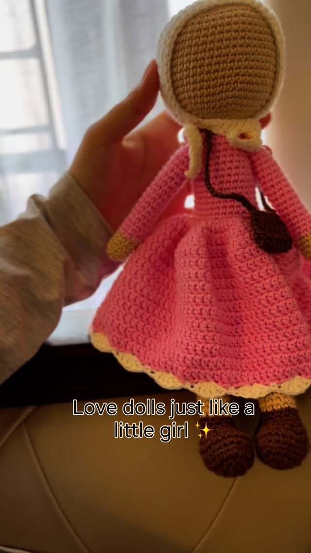 Doll love #hijabdoll #crochet