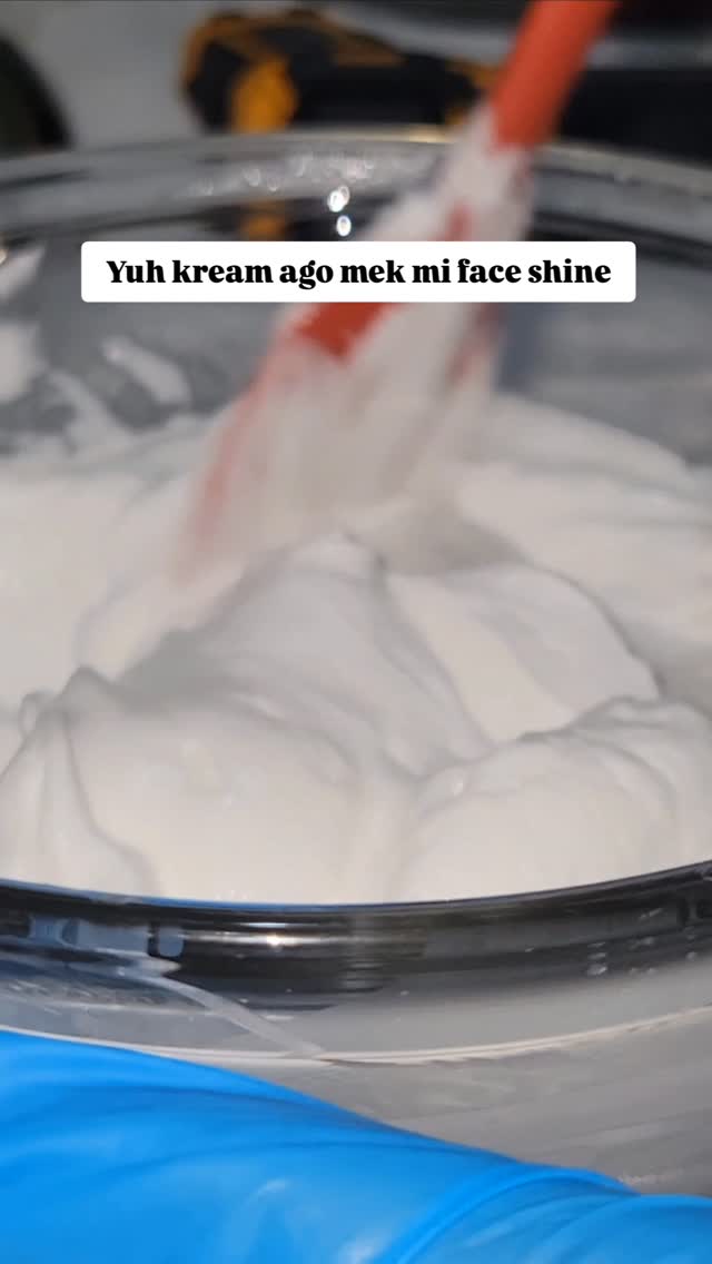 No!
Jus no. Fi wi Skinfidence Blemish Cream jus fade di spot dem and prevent di ol eap a bump dem from full up yuh face.
It nuh mek yuh shine like dolla piece. But it mek yuh complexion cool and nice. Iykyk.
#melaninskincare #hyperpigmentationtreatment #darkspotcorrector #hyperpigmentationhelp #clearskinjourney #foryouskinbar