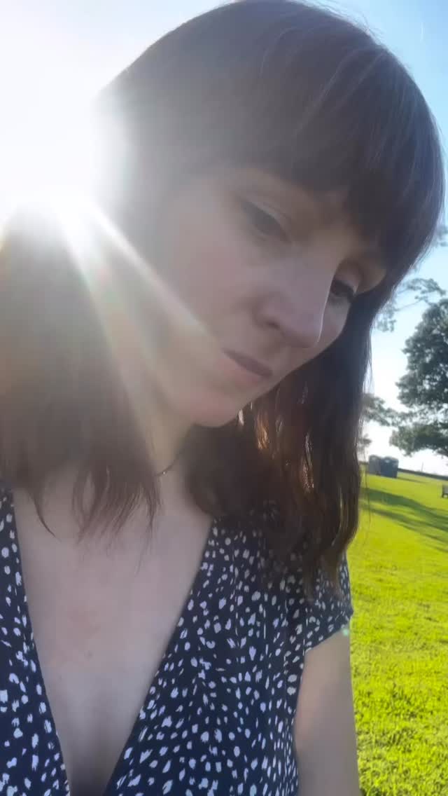 You’ve been winning without even noticing.
We get so focused on what isn’t working,
that we overlook the incredible things we do every single day. The ones that are working and that we excel at.
What’s one thing you’ve done lately that makes you proud?
Share it here so we can celebrate you 💛
#celebrateyourwins #progressnotperfection #mindsetshift #yougotthis #hypnotherapist