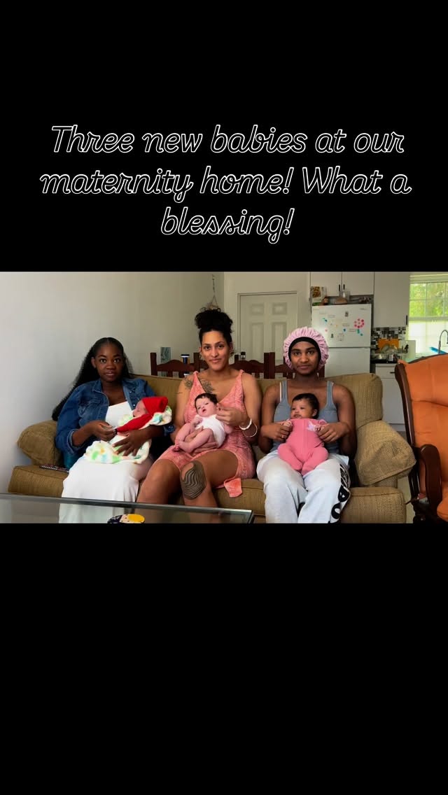 Three new moms at our Hearts for Life maternity home. If you are pregnant and homeless we run to help you. You are not alone. Every soul counts. And we mean it! Vamos que se puede!#homeless #endinghomelessness #hermanosdelacalle #housingfirst #prolife #havemorebabies