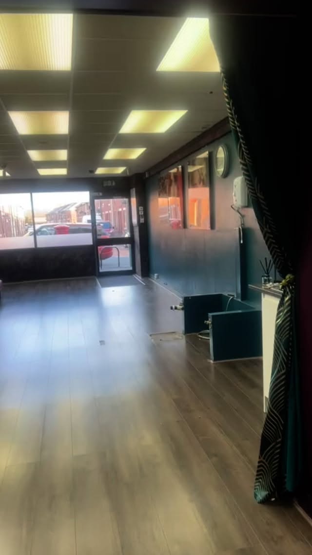 The last couple of months have been incredible 🤍 so much more to do and we can’t wait to keep going and growing x #salon #thebeautylabne #thebeautylabne #aesthetics #beauty #newsalon #simonside #localsalon #skintreatment #nails💅 #bodypiercing #makeup #hair