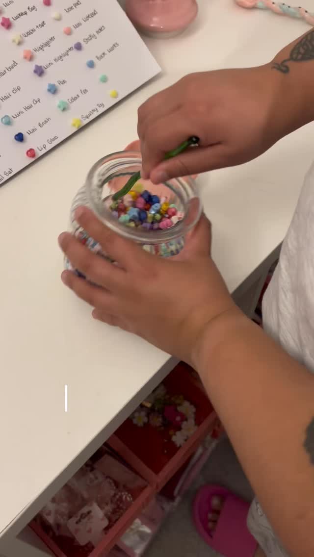 This is how a mini scoop order looks like 🌟
Get yours for just £8 at alluringsecret.co.uk.
#mysteryscoop #mysterybox #luckyscoop #smallbusiness