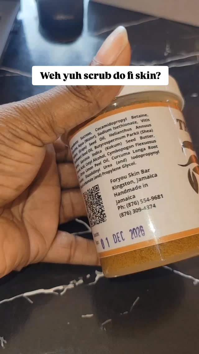 Weh ruff skin a guh?
Dis sugar scrub wi fade out dawk spot and smooth out yuh skin. It wash clean like any soap tuh. Yuh nuh affi worry bout it a dry out yuh skin needah. Caz Dat naah hapn!
Mi did tell yuh seh it tested by SRC? Yes gurl! Dis yah scrub pass di ph and bacteria test dem! So a gud gud scub yaah get when yuh buy it.
If yuh waan yuh skin clean an smooth lakka baby batam get dah scrub yah!
#exfoliateandcleanse #melaninskincare #foryouskinbar #jamaicanskincare #sugarscrubfordarkspots