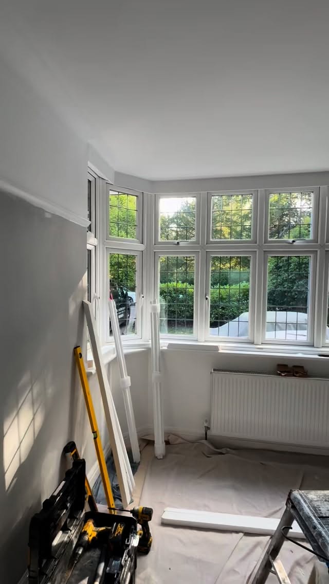 Recent installation carried out in #westwickham for a lovely couple who trusted me to transform their home - large windows that needed to keep original pelmets in place. #reels #shutters #plantationshutters #craftsmen #newbuild #newbuilds #newhome #home #homeideas #homeinspo #newbuildinspo #renovation #renovationproject #blinds #interior #interiors #interiorinspo #home #luxury #inspiration #design #home #blindskent #blindssussex #shutterskent #shutterseastsussex