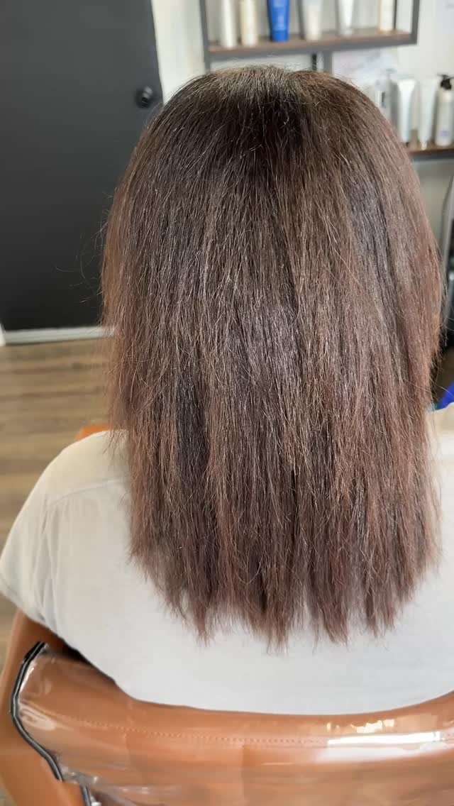 ✨S T U N N I N G✨
Time for new hair, which meant time to change up the color. Three rows of brand new 22” wefts to give @mikdenyse19 that dreamy length and density.
#levelheadedhairdesign #weftextensions #sumnerhairextensions #puyalluphair #bonneylakehairstylist #longhair #beforeandeafter @fancybesthair