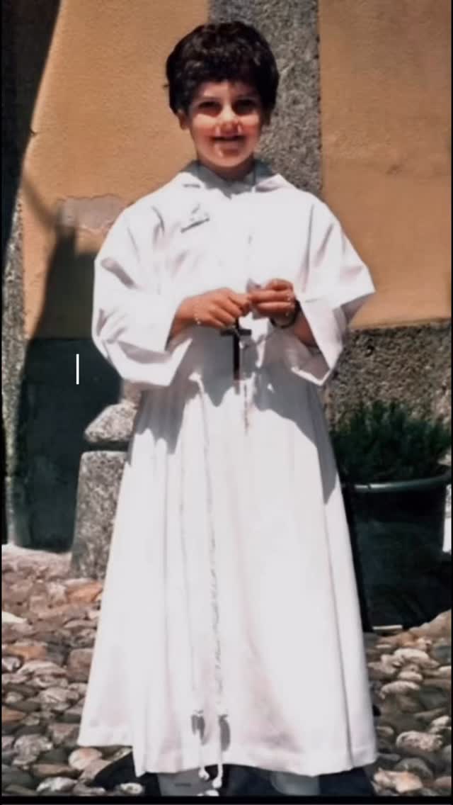 ✨ Today we celebrate the feast of Blessed Carlo Acutis — a modern teen who used technology to bring souls closer to Christ. He reminded the world that holiness isn’t outdated — it’s possible right now, wherever you are.
💻 He loved the Eucharist, calling it “his highway to Heaven,” and lived with a heart on fire for God in the ordinary moments of life — at school, online, and with friends.
Let his life inspire us to use our gifts, our platforms, and our time to glorify God and lead others to Him.
⠀
🕊️ “To be always close to Jesus, that’s my life plan.” — Bl. Carlo Acutis
⠀
#BlessedCarloAcutis #CatholicSaints #ModernSaints #FeastDay #YourDivineGrace #CatholicFaith #Eucharist #HighwayToHeaven