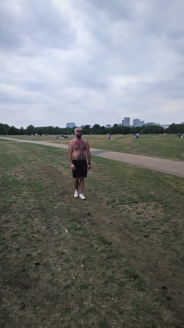 With the celebration to finish too ๐ฎโ๐จ
#dyeislife #beerdie #dye #sports #drinking #games #university #students #socials #unisocials #drinkinggames #freshers #beerpong #beer #events #stag-do #summer #outdoorgames