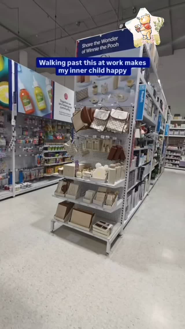 Created this playful collection for Officeworks! To all the Winnie the Pooh fans 🐻🐻🍯🍯don’t miss out on your chance to explore this exclusive range, available in-store and online. @officeworks @disneyaunz #winniethepooh #officeworks #disney