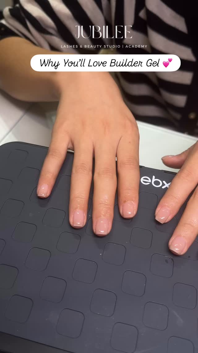 Stronger. Smoother. Longer-lasting nails ✨
Perfect for overlays or extensions — your nails will thank you 💕
#TayeBuilderGel #NailGoals #HealthyNails #BuilderGel #NailTechMelbourne