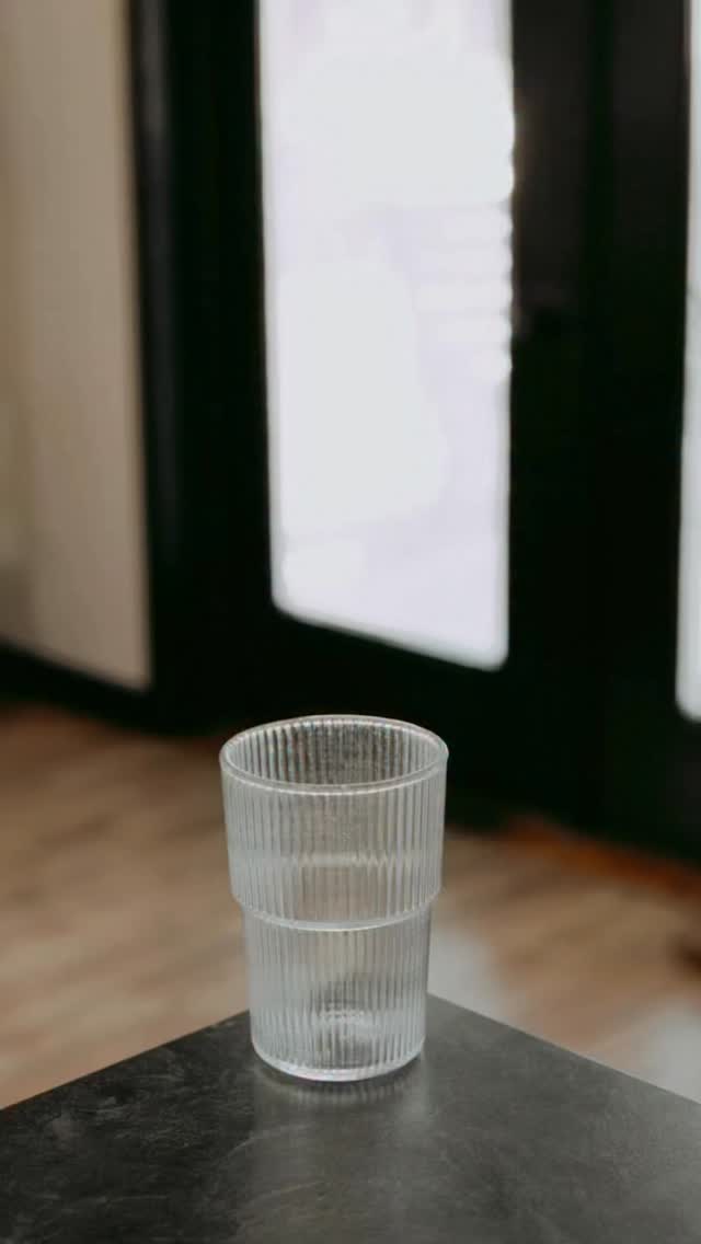 Your new fall favorite: Tiramisu Latte 🍂☕️
#harvesttable #tiramasu #falllatte #dessert