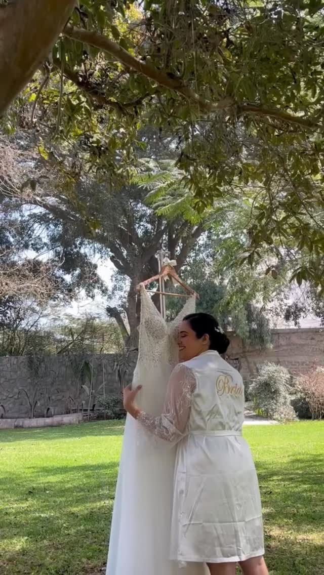 Este resumen sí que se hizo esperar jejeje, que difícil es resumir un linda boda ☺️🥹💕
Gracias Gabi y Enrique por regalarnos amor, alegría y mucha linda vibra ❤️
#weddingplanner #wedding #lifestyle #boda