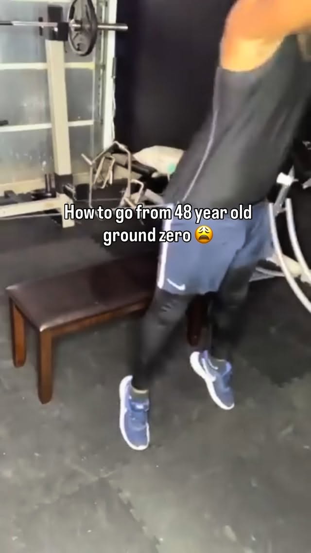 Stay on the ground then. The Over 50 🦸🏾♂️ club is not for mere mortals anyway.
#fitness #workoutmotivation #muscleups #fitover50 #genx #fitdad #olddognewtricks #calisthenics #supermanburpees #reels