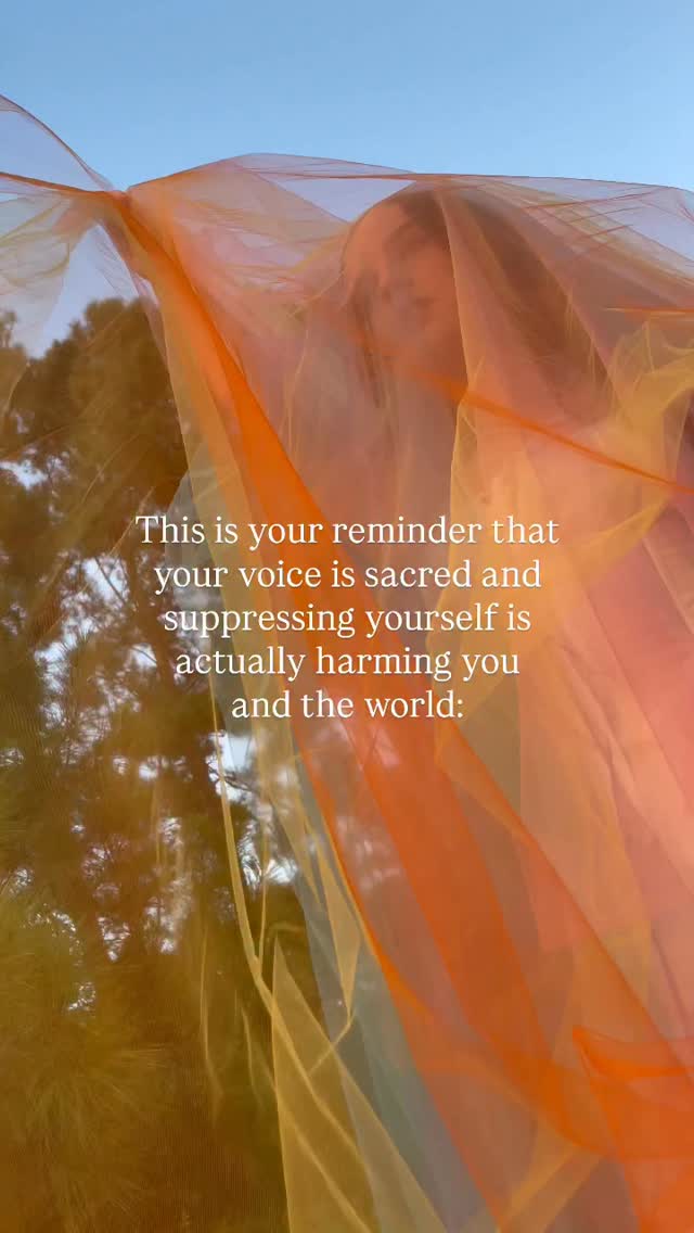 I learned the HARD WAY that suppressing my emotions, opinions, and even holding my voice back was harming me…
👉🏻Follow @emilyhollowayvoice & go through my page for tons of helpful and encouraging content💕
😖I felt pain in my throat from pushing down emotions and my opinions!  My VOICE.
I suffered emotionally for years and ended up with injuries in my mouth and throat. HUGE WAKE UP CALL.
😱I didn’t realize I was HARMING my loved ones too in the process. 
‼️By making yourself stay small, you are actively harming yourself and everyone else!!! Trust me.
THEIR soul is also BETTER when you are
⭐️Authentic and aligned 
🫧Clear about your feelings
☀️ happy, carefree, and confident
Anyone who made you think otherwise is sick inside 🤒
I eventually wrote music that expressed my TRUE feelings… all the emotions and thoughts I had hidden… 
And that turned into this beautiful creative process where I felt SEEN in my truth and had the help of friends to bring this project to life. 
💿This little video is from the photoshoot for my debut album, Colors. It was a dream come true for me 🎶
I help singers unlock their truth and their voice the same way I did. If you want this for yourself 
👉🏻Follow @emilyhollowayvoice & go through my page for tons of helpful and encouraging content💕
Cheering you on,
Emily ✨