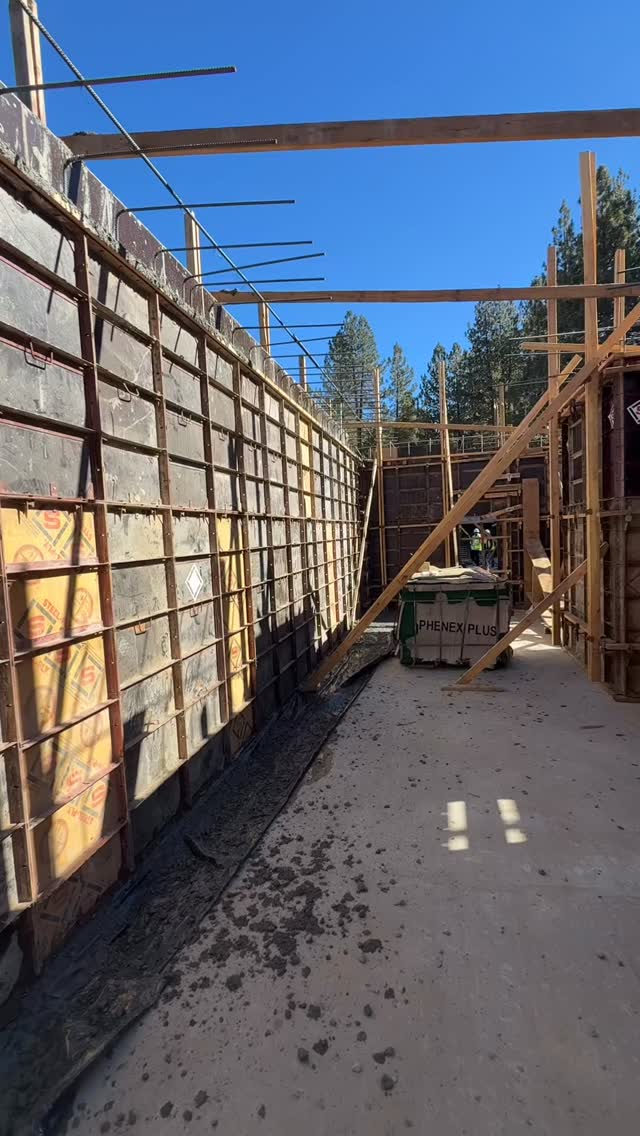 It’s been a while since I’ve posted here, but we’ve been busy working all over the place. Today we’re back in big bear at the Moonridge Hotel. 150 cu yds for second half of the level 1 walls. #deputyinspector #construction #specialinspections #engineering #framing #concreteinspection #contractor #socalbuilders #specialinspection