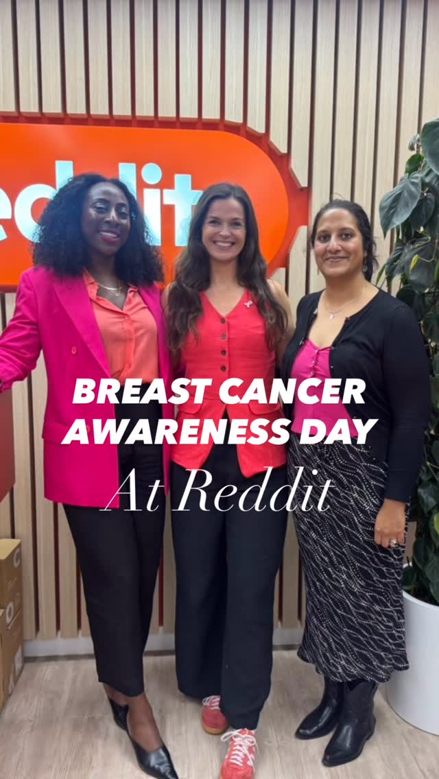 1 in 7 women in the UK will be diagnosed with breast cancer in their lifetime.
That’s why conversations like this one matter.
Earlier this month, @treat_your_staff partnered with @reddit_uk to host a #BreastCancerAwarenessDay filled with learning, stories, and connection.
From @yogawithdrnneka ‘s powerful presentation, to a deeply moving panel with Anjli Khawani and @em.power.health , we explored early detection, the reality of living with breast cancer, and the importance of regular checks.
It wasn’t just about awareness, it was about action, empathy, and empowering people with the knowledge to protect their health.
Here’s a glimpse into an afternoon that left us inspired, informed, and reminded of what community can achieve.
#BreastCancerAwareness #WorkplaceWellbeing #CheckYourBreasts #WomenInBusiness #EmployeeWellbeing #CorporateWellness #TreatYourStaff