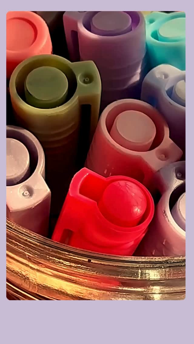 Here’s the problem: We‘re all so busy,
but not always moving closer to what truly matters.
That’s why I created the wild star Daily Planner:
a space to focus, reflect, and bring meaning back into everyday moments.
#wildstar #DreamPlanShine #AuthenticLiving #WomenWhoCreate #BoldDesigns #neonvibes #organizeyourlifeinstyle #CreativePlanning #DailyPlanner #DesignLovers #StationeryAddict #PlannerCommunity #gmundpaper
🎬@brouwercharlene