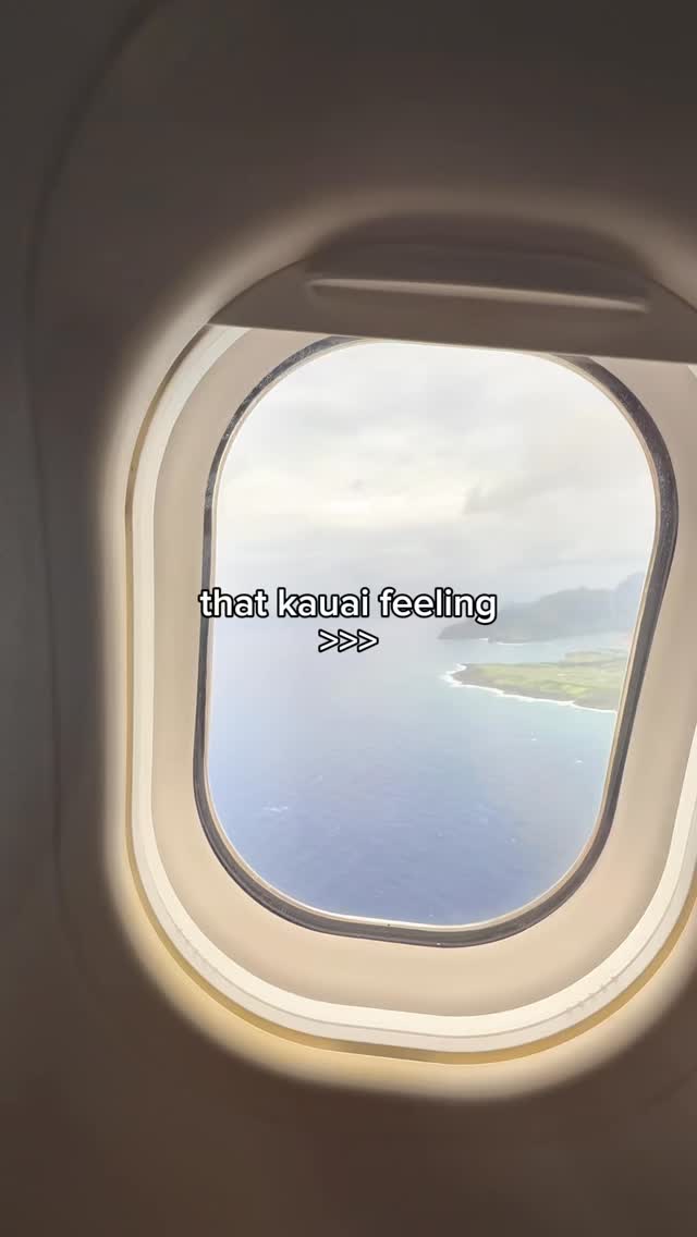 That feeling when you land at Lihue? Unmatched ✨ #kauai #lavalavabeachclub #kapaa #coconutcoast #hawaii