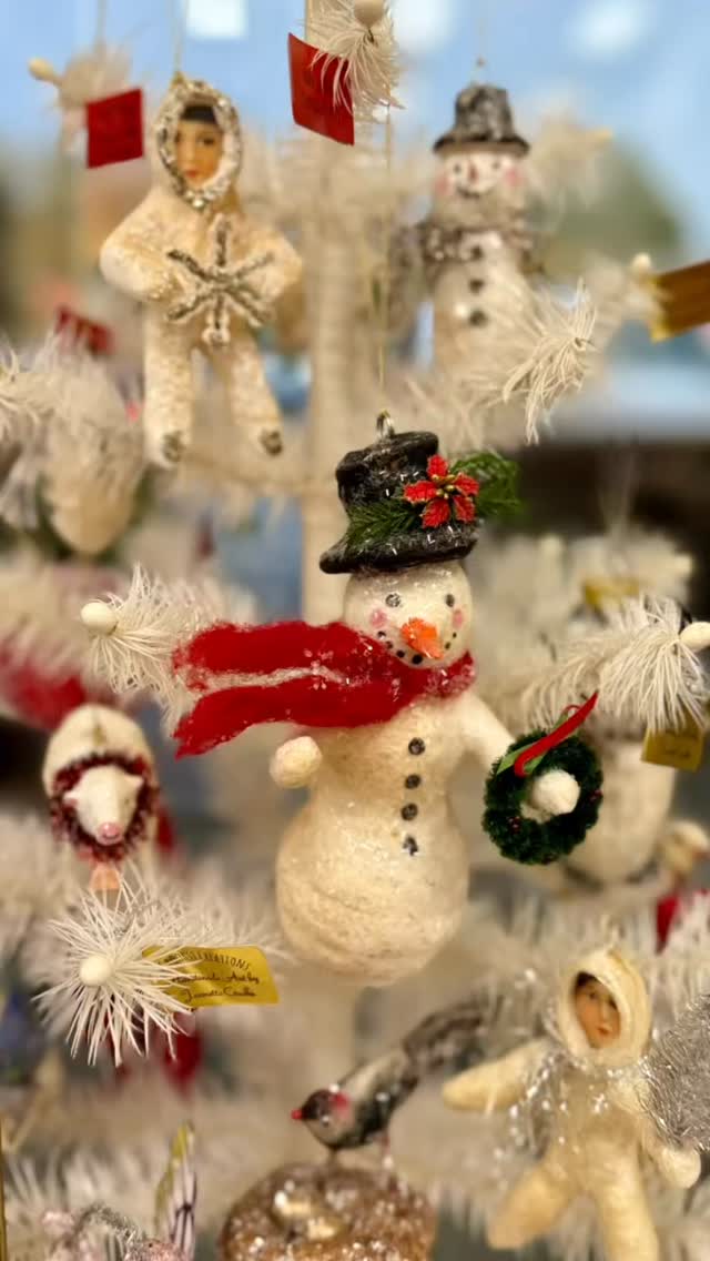 Iāve been coveting my Christmas Spun Cotton Creations for almost a year now! Each one is hand made by me, using the methods from this old world German tradition dating back to the late 1800ās. I use 70 year old cotton batting and make my own home made starch to create each piece and then hand paint them. The amount of time and patience that goes into these is crazy! You can find my one of a kind Spun Cotton Ornaments exclusively at Red Sky Gallery in Lake Forest Park. I no longer sell them on my website or Etsy. This is the only place to get them! Come see my display in the front window! šāļø š
š»@redskygallery1 #spuncotton #spuncottonornament #spuncottonchristmasornaments #spun cottonfigures #spuncottonart #handmadechristmas #crooksycreations