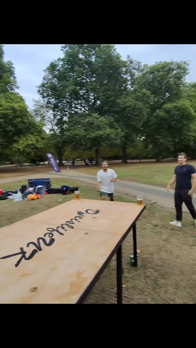 When you know youโre not catching it ๐ฅฑ๐คฃ
What an insane shot, that Field Goal though ๐ฎโ๐จ
#dyeislife #beerdie #dye #sports #drinking #games #university #students #socials #unisocials #drinkinggames #freshers #beerpong #beer #events #stag-do #summer #outdoorgames