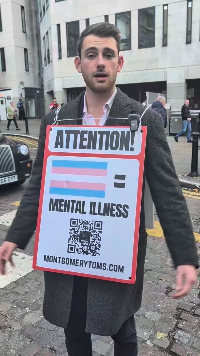 🏳️⚧️: 199 DAYS SINCE THE COURT RULED THERE ARE ONLY TWO SEXES!
I am here yet again, making sure reality is still intact. For some reason, many people cannot accept biological truths, so today many are protesting against the Court ruling 199 days later...
As ever I do not intend to be arrested and will do everything I can to avoid that madness again. However, I will not give up my rights to demonstrate the truth.