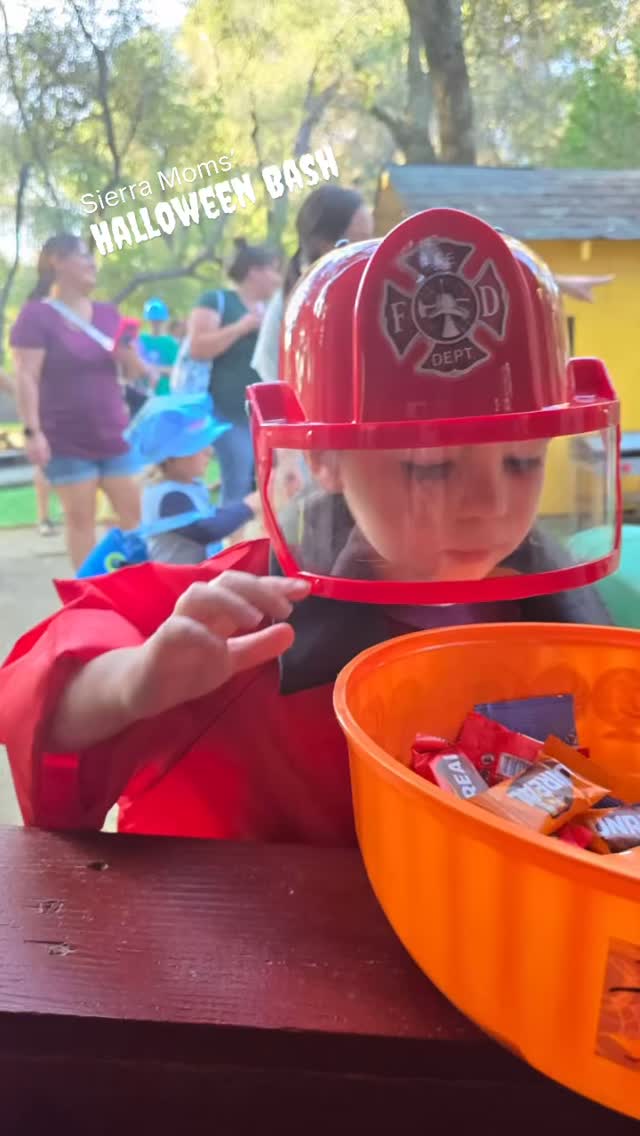 Our little ghouls and goblins had a spook-tacular time at our Halloween Bash! 👻🕸️ Costumes, candy, and so many smiles — thanks to all the mamas and families who made it a frightfully fun day! 🧡🖤
#MomLife #HalloweenBash #SpookyFun #MomSquad