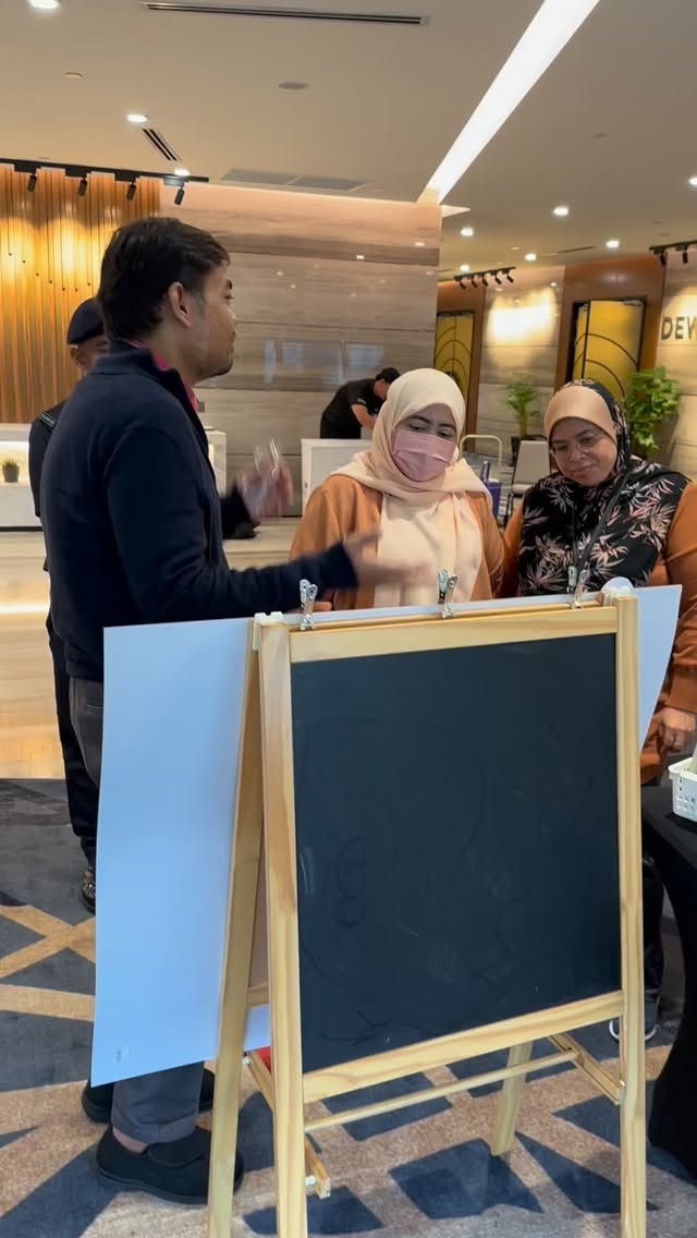 BRAVURAMIND Virtual Reality Therapy DIY KWSP Kwasa Damansara.
#virtualreality
#kwsp
#bravuramind