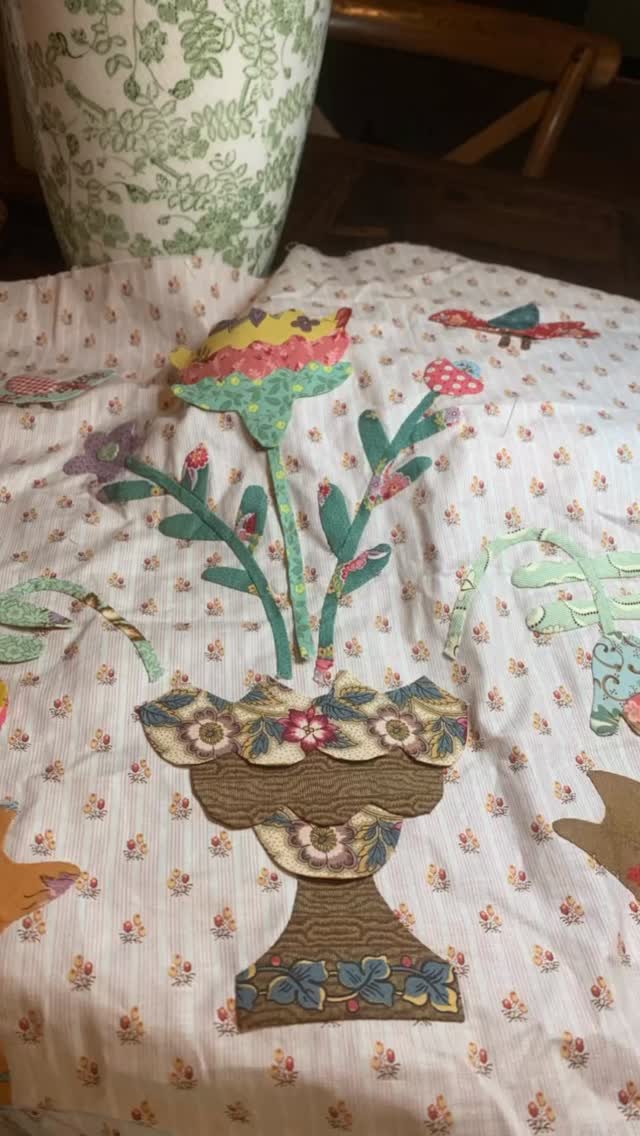 Beauty
#quiltingfabric #quilting #terracegirls21 #smallbusiness #terracequilting