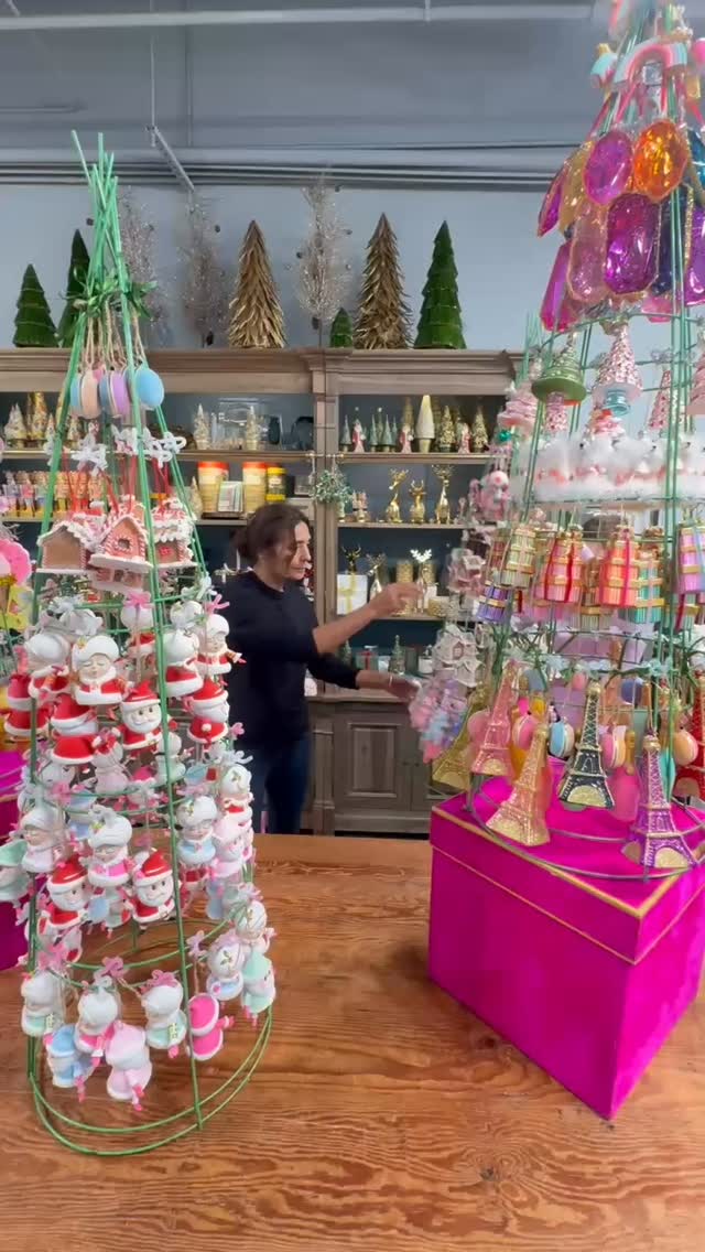 ChristmasAtTheFairmont #HolidayElegance #FestiveLuxury #GrandChristmas #SeasonOfBloom #OrnamentoMagic #LuxuryFlorals #FairmontChristmas #WinterWonderlandByOrnamento