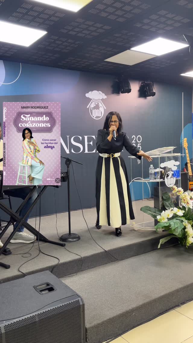 Dios tiene un propósito con tus heridas.
Lo que hoy duele, mañana será testimonio.
Permite que Él transforme tus cicatrices en señales de Su gracia.
#SanandoCorazones #TuHistoriaSana a.co/d/cxORYpa