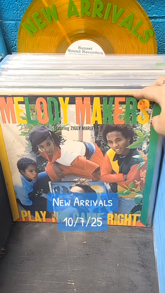 #newarrivals #electriccityrepairandrecords #melodymakers #billyjoel #denver #westminstercolorado #coloradorecordstore #denvervintageaudio