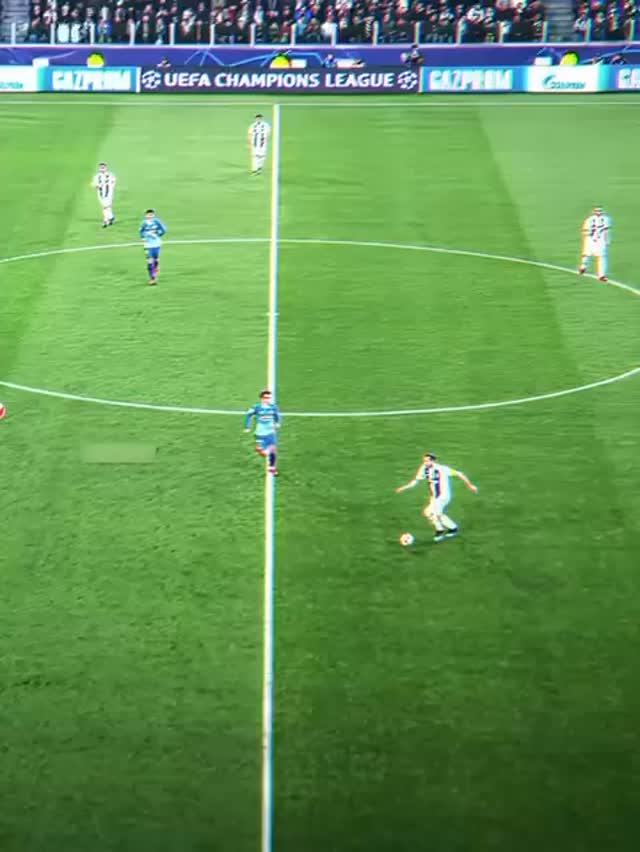 Get your jerseys at sagitar.net right now and get the best prices possible!
#football #reel #edit #jerseys #footballjerseys #footballkits #viral #viraledits #viralreels #soccer