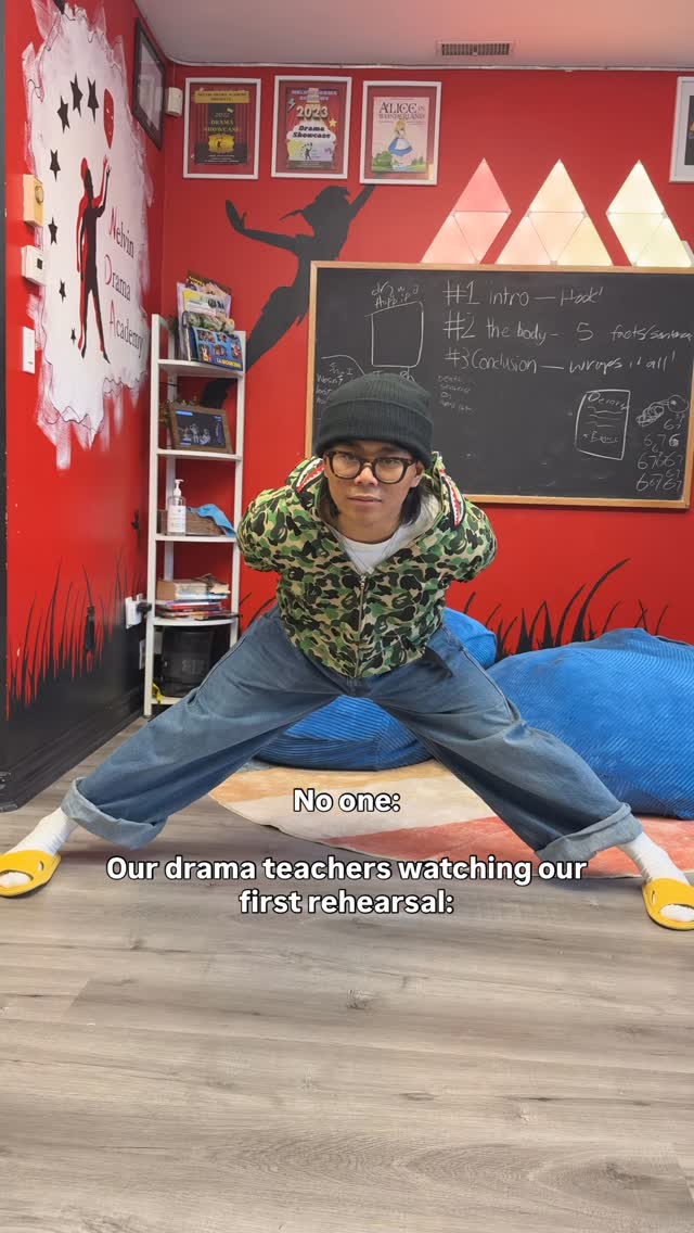 We are so supportive of our students as they move into their first script rehearsals✨ there’s never any judgement when it comes to acting BUT WE MAKE SURE the three foundations of Theatre are present:
❤️Voice
❤️Movement
❤️Acting
#theatre #markhamkids #drama #dramaforkids #markhamkidsprograms #stouffville #theatreschool #actortraining #acting #funny #reels #trend #trendingreels #funnymemes