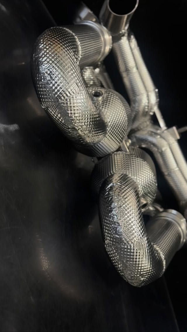 Every Detail Matters! 👌🏻
Every project gets the same level of detail as this Porsche 918 Spyder for @jcr_porsche 😍
Do you want F1 proven insulation on your build? We can help you reduce those engine bay temps and make your bay look master piece! 😎
Drop us a message to find out more;
📩 info@immico.co.uk
📲 DM us
☎️ 01923 275162
#porsche #918spyder #insulation #heatshield #thermalmanagement