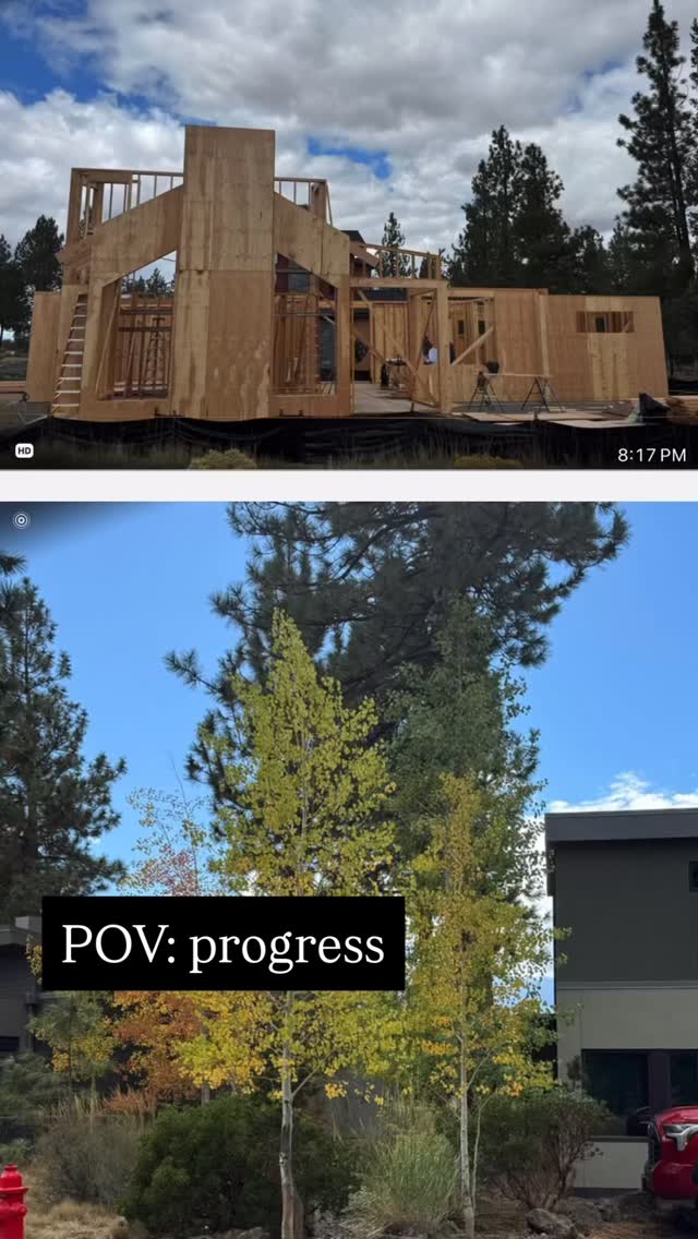 Custom- Build residential project in Bend, OR going strong before the snow arrives. Architectural design and interior planning work in action as the construction progresses.
Biba Interior Design Studio
📸: client