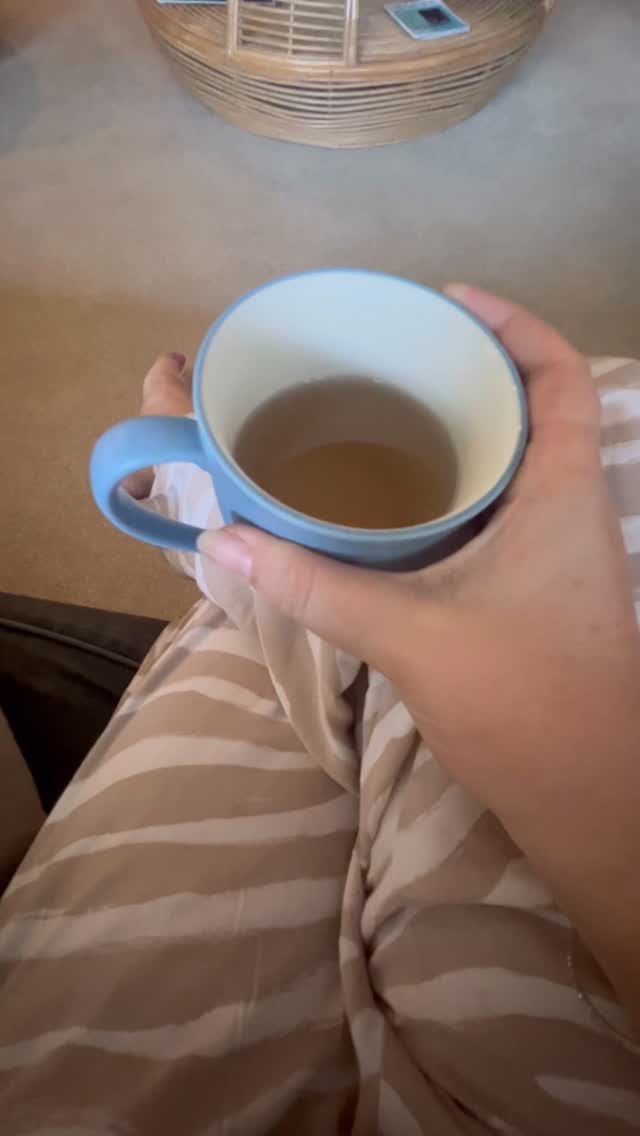 Sometimes it’s not fear that holds us back - it’s the quiet belief that we should be able to do it alone.
I’m here to tell you that you don’t have to ⬇️
I find this to be true in so many of life’s challenges but especially so for those navigating life after burnout or chronic illness.
You’ve learned to rest, to protect your peace, to listen to your body.
You’ve done the healing 🌿
But now you’re here - in that tender in-between. What I like to call the messy middle.
You are ready for more, but unsure how to move forward without losing what you rebuilt.
The truth is, rebuilding life after burnout or illness asks for a new kind of support - one that honours your pace, your softness, your timing 🫶
You don’t have to push.
And you don’t have to do it all alone anymore.
This is what I hold space for in coaching🤍
You can book a FREE connection call using the link in my bio 🔗 I can’t wait to hear from you.
.
.
.
.
.
#LifeAfter #LifeCoach #LifeCoaching #WellnessCoaching #YouCanHealYourLife #LifeByDesign #ConsciousCoaching