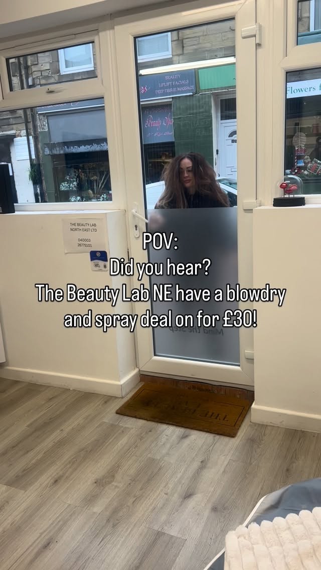 Blow-dry and spray tan bundle for £30? Get me booked in x #thebeautylabnortheast #blowdry #spraytan #beautydeal #hairandtan #glowup #northumberlandhair #northeastbeauty #salondeals #glamonabudget #freshblowdry #tanday #goldenglow #hairgoals #beautysalonuk #newlooknewyou #beautyoffers #beautyuk #glowseason #treatyourself